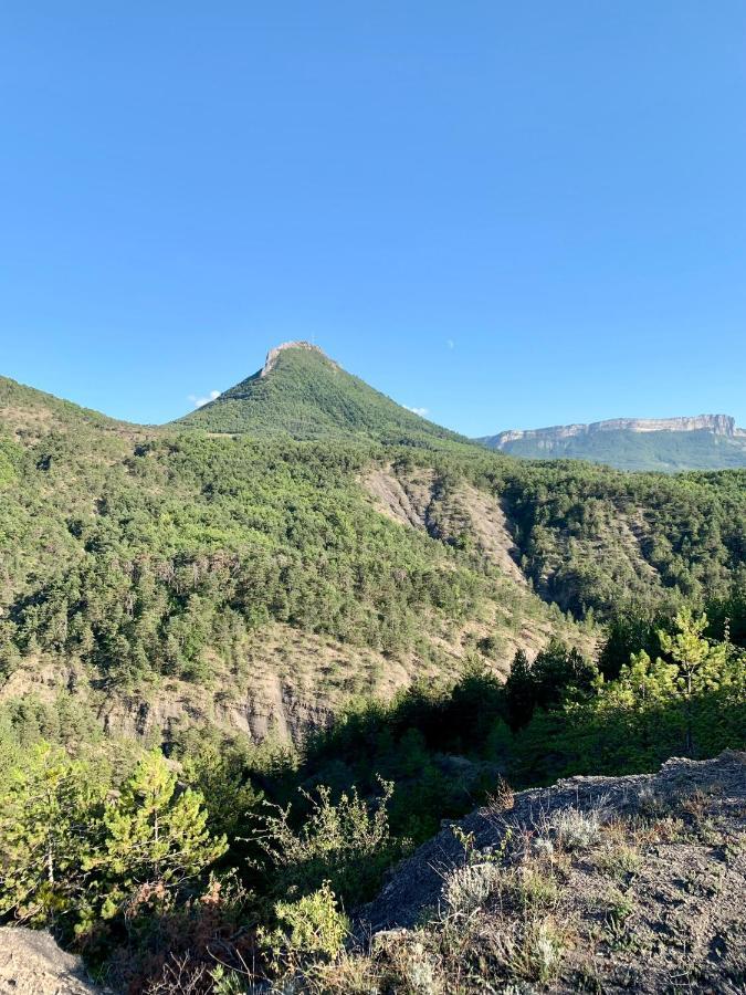 Gite De Charme Le Val Mellis Classe 3 Etoiles Dans La Douceur Provencale Vaumeilh Экстерьер фото
