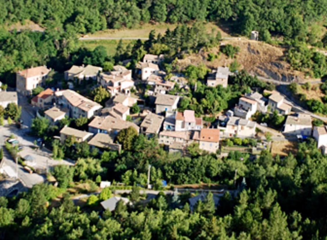 Gite De Charme Le Val Mellis Classe 3 Etoiles Dans La Douceur Provencale Vaumeilh Экстерьер фото